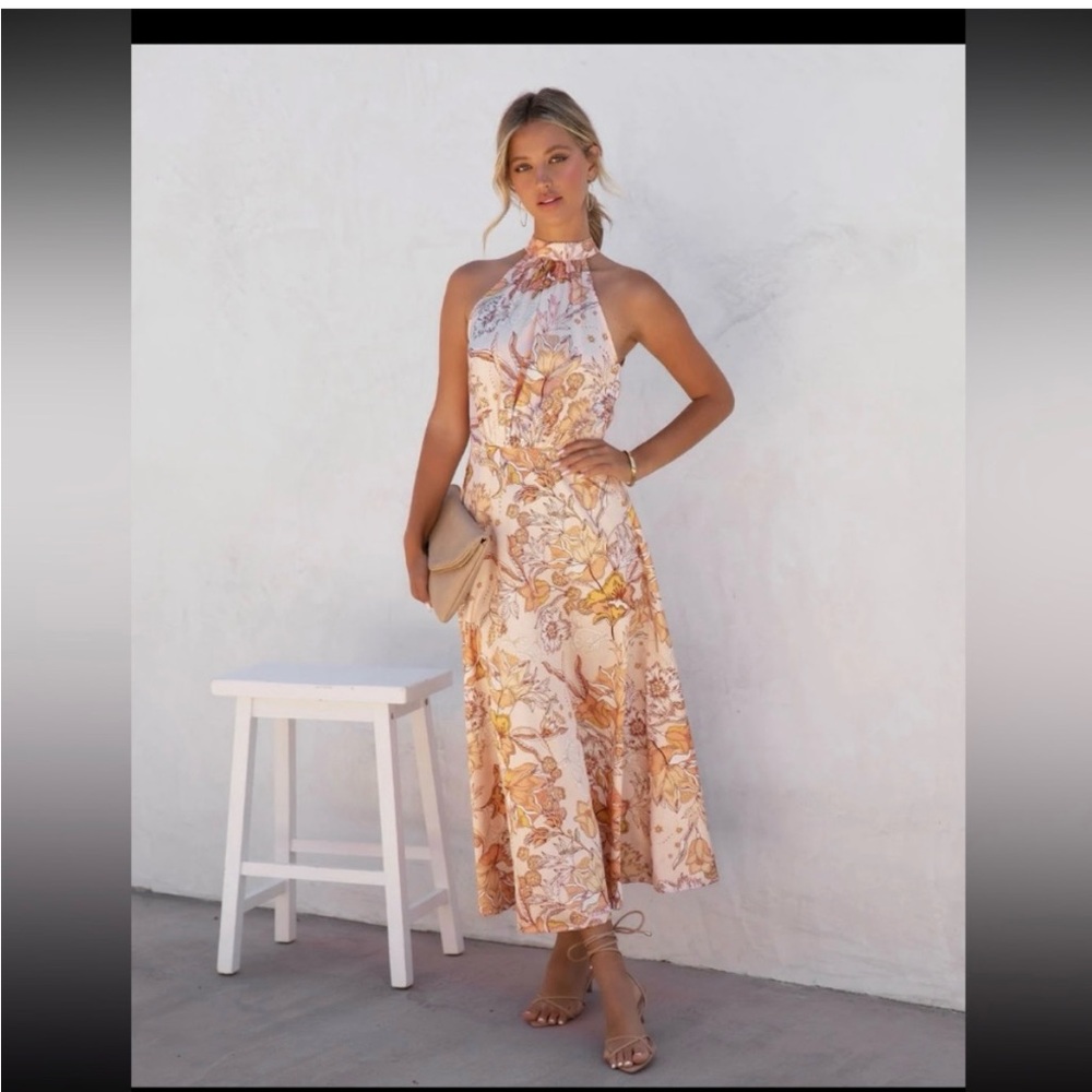 VICI- Maysun Satin Paisley Midi Dress